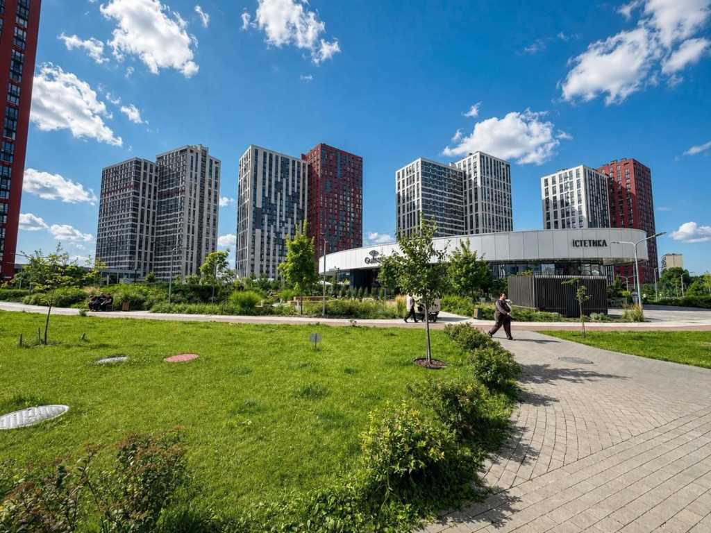 Продажа 2-комнатной квартиры 69.1 м², Всеволода Змиенко ул., Змієнка, 19