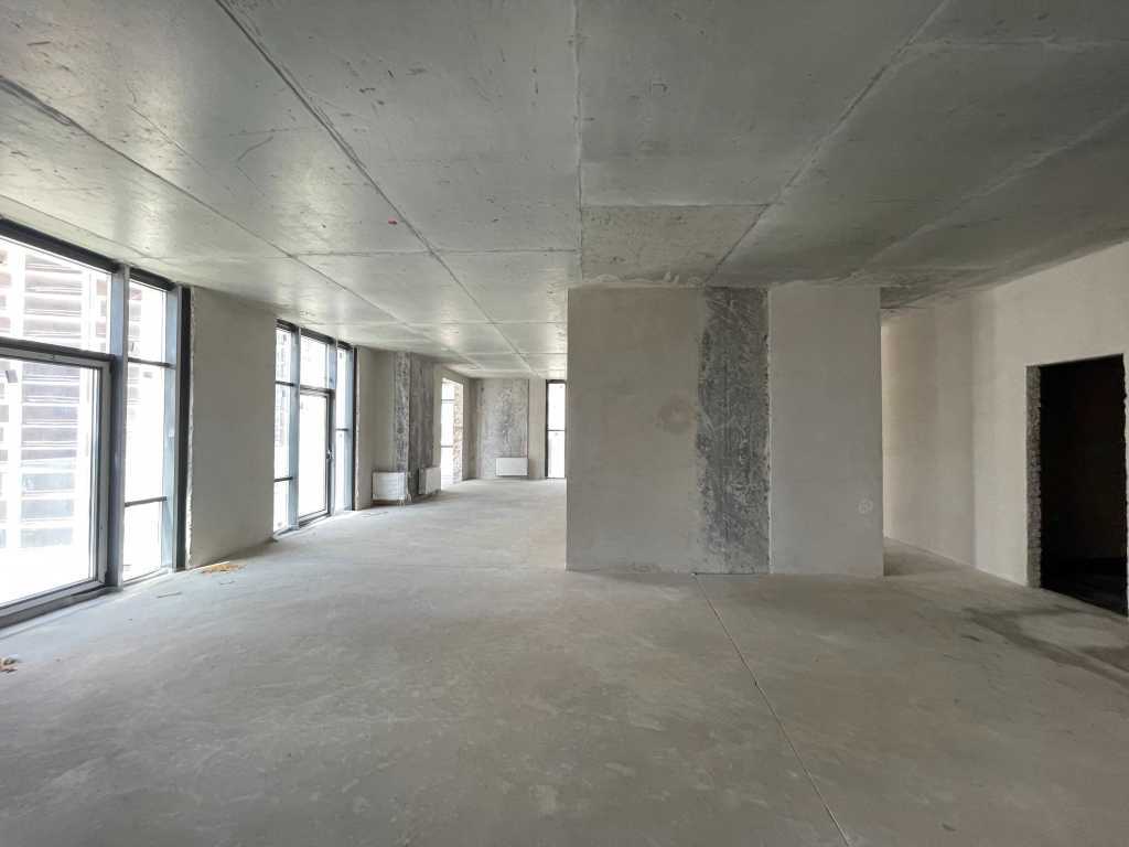 Продажа 4-комнатной квартиры 156.3 м², Андрия Кизила ул., Верхогляда, 17Б
