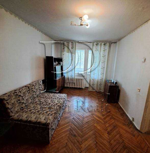 Продажа 2-комнатной квартиры 46 м², Дарницкий бул., 7