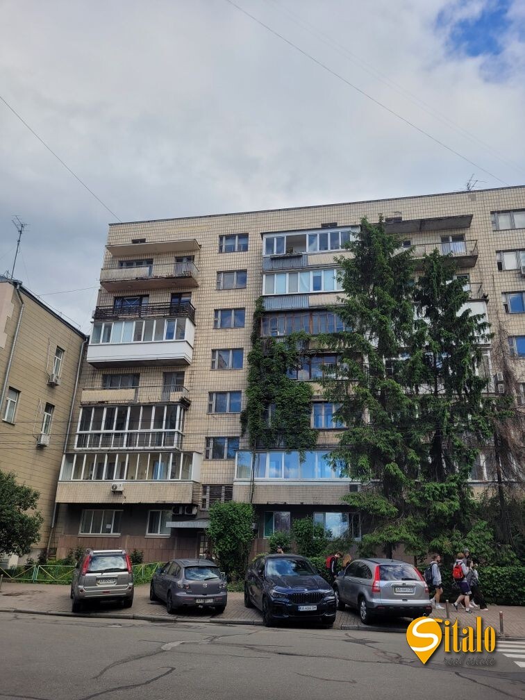Продажа 2-комнатной квартиры 62 м², Шелковичная ул., 29