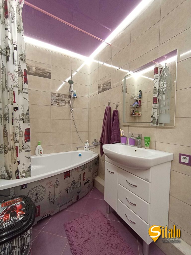 Продажа 1-комнатной квартиры 42.5 м², Ярослава Гашека бул., 20