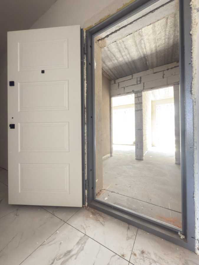 Продажа 1-комнатной квартиры 31 м², Институтская ул., 1