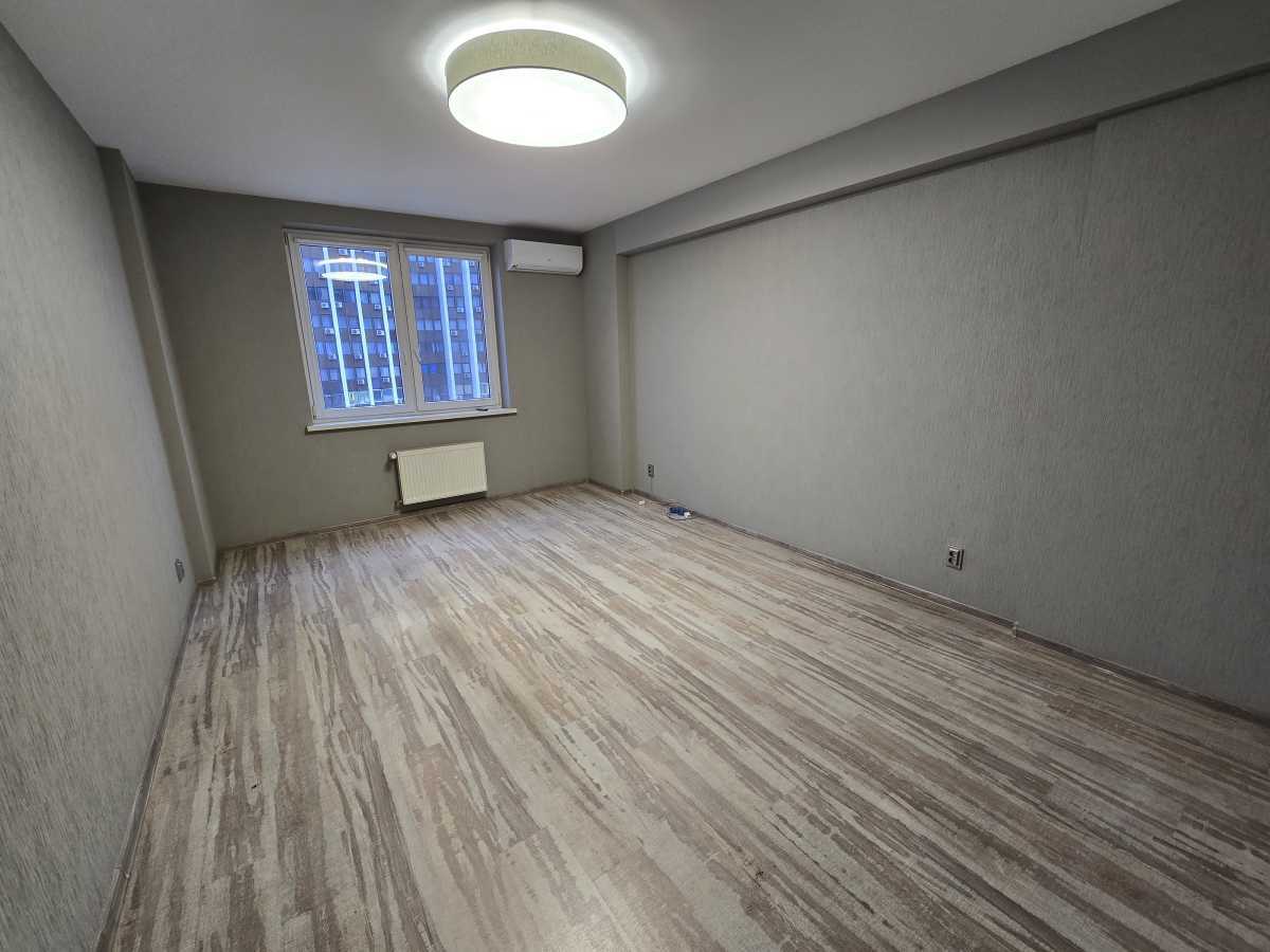 Продажа 4-комнатной квартиры 160.2 м², Раисы Окипной ул., 4