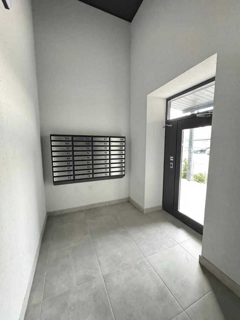 Продажа 3-комнатной квартиры 83.3 м², Бугая