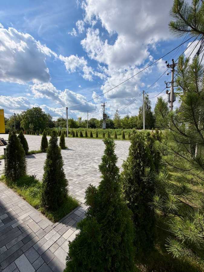 Продажа 3-комнатной квартиры 72 м², Святопетровского ул., 34