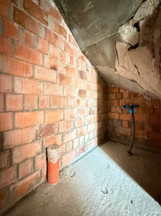 Продажа 3-комнатной квартиры 72 м², Святопетровского ул., 34