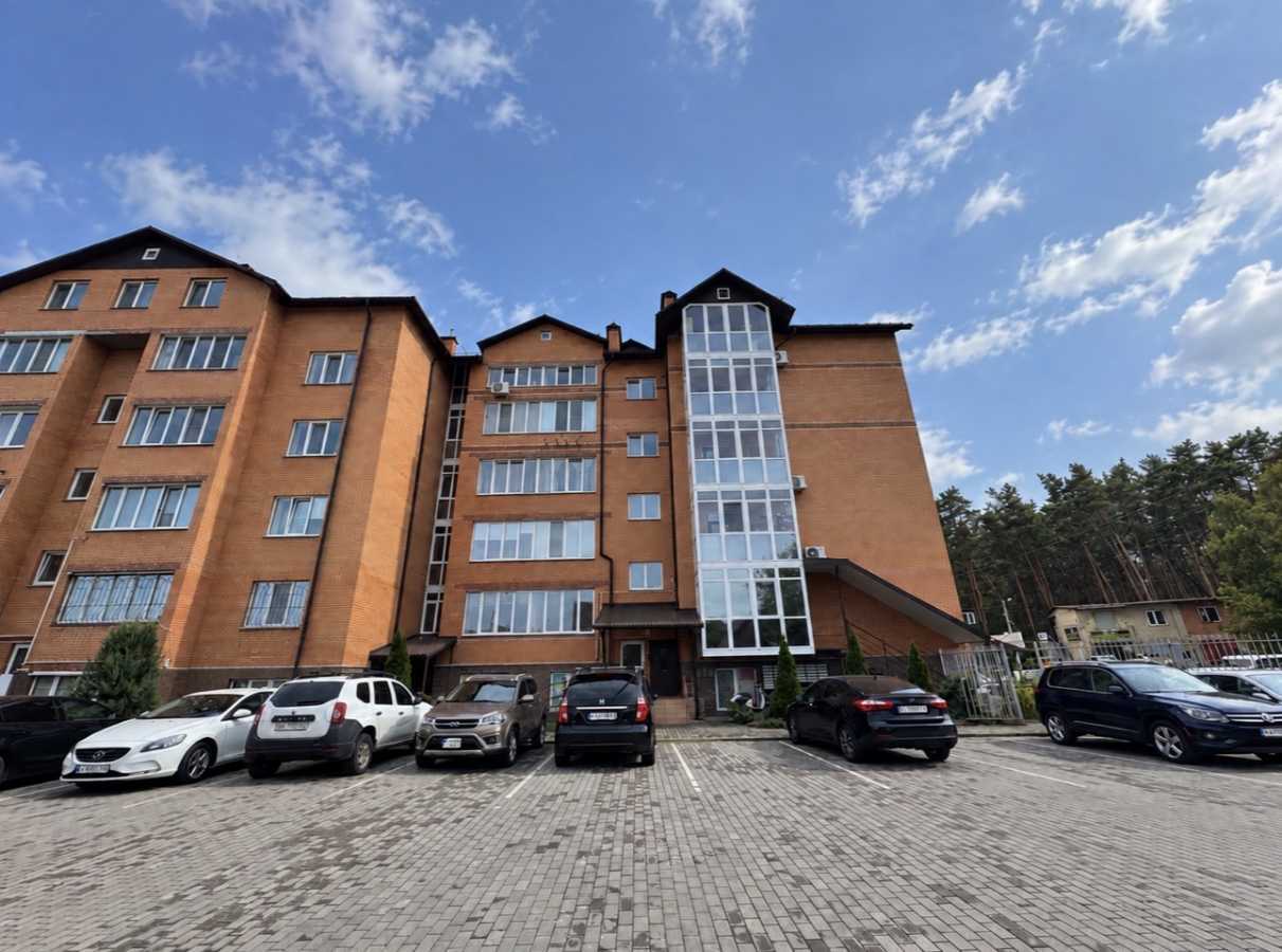 Продаж 1-кімнатної квартири 48.3 м², Гнатюка пров., 8