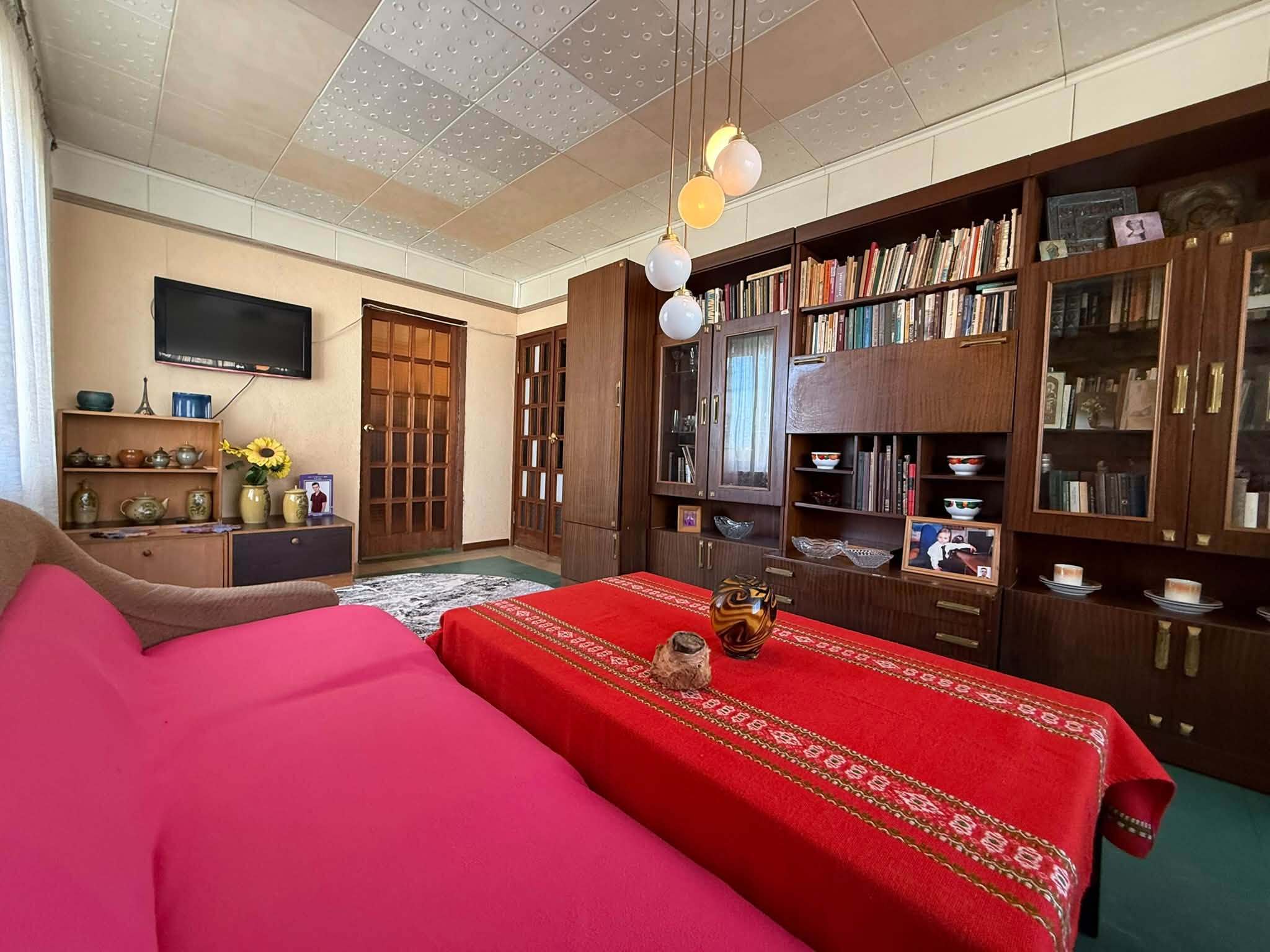 Продажа 3-комнатной квартиры 60 м², Метростроевская ул., вул.5