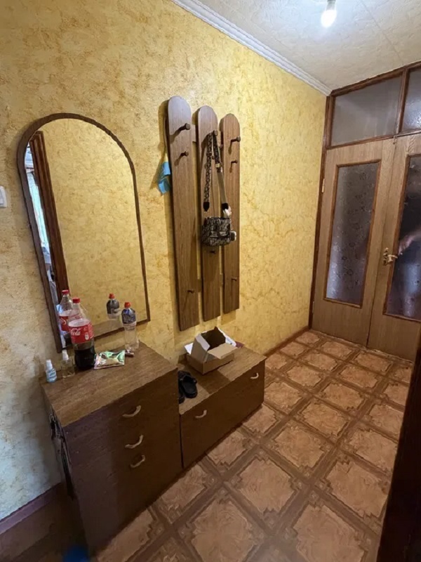 Продажа 3-комнатной квартиры 64 м², Академика Королева ул.