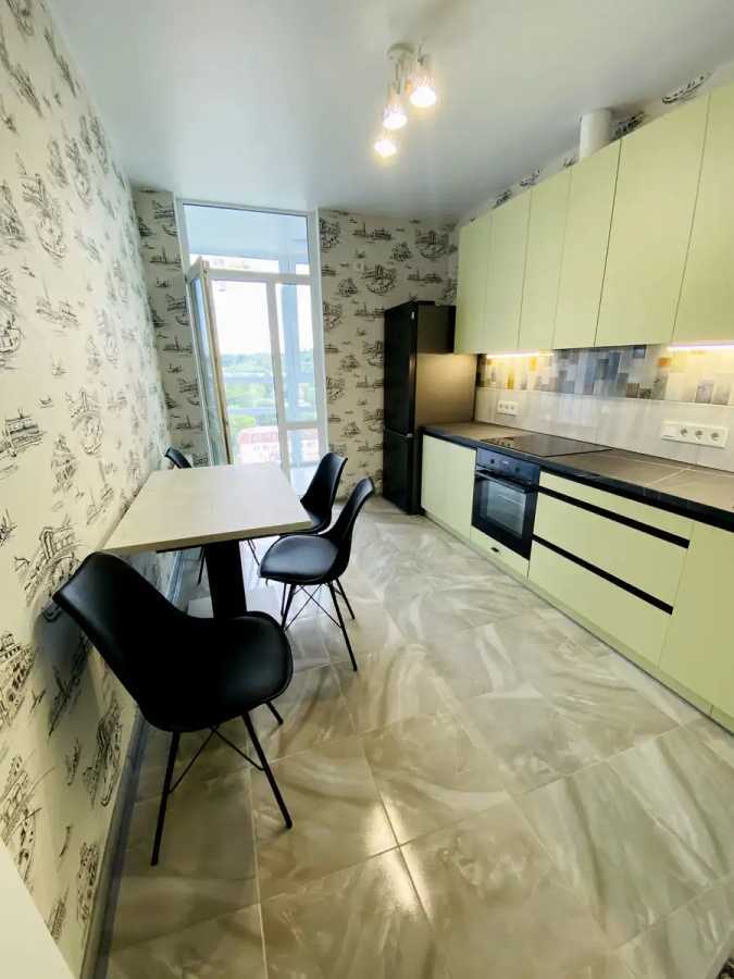 Аренда 1-комнатной квартиры 41 м², Николая Гулака ул., 4