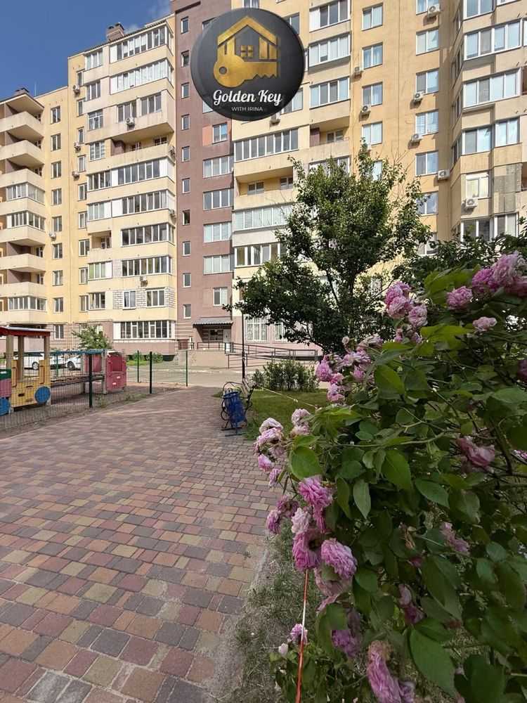 Продажа 3-комнатной квартиры 68.2 м², Выставочная ул., 24А