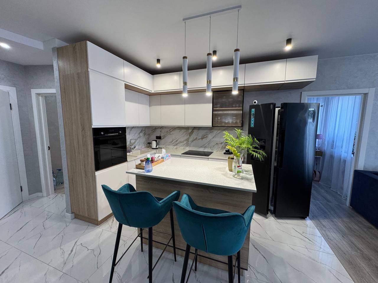 Продажа 3-комнатной квартиры 103 м², Клиническая ул., 23-25
