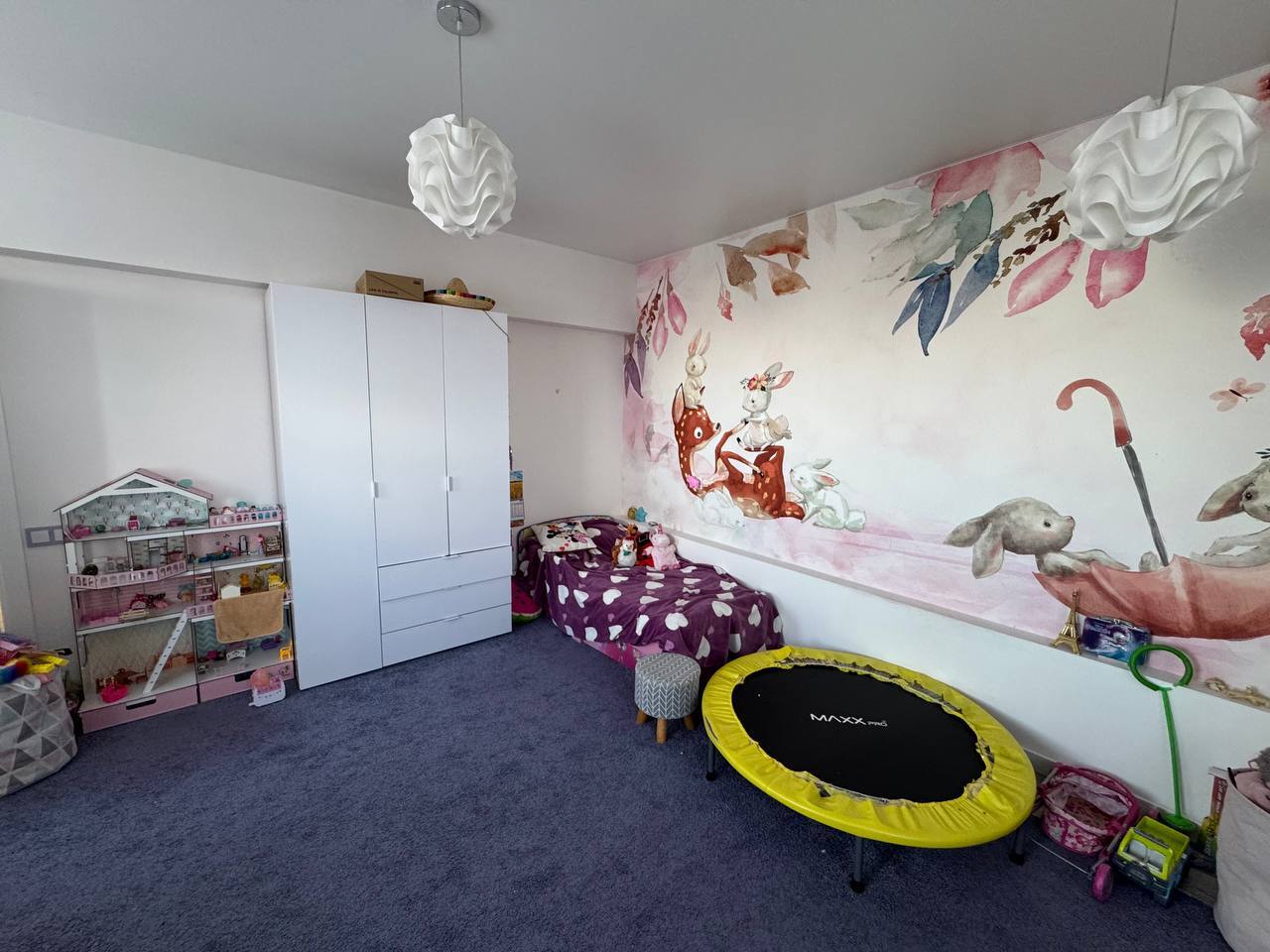 Продажа 3-комнатной квартиры 103 м², Клиническая ул., 23-25