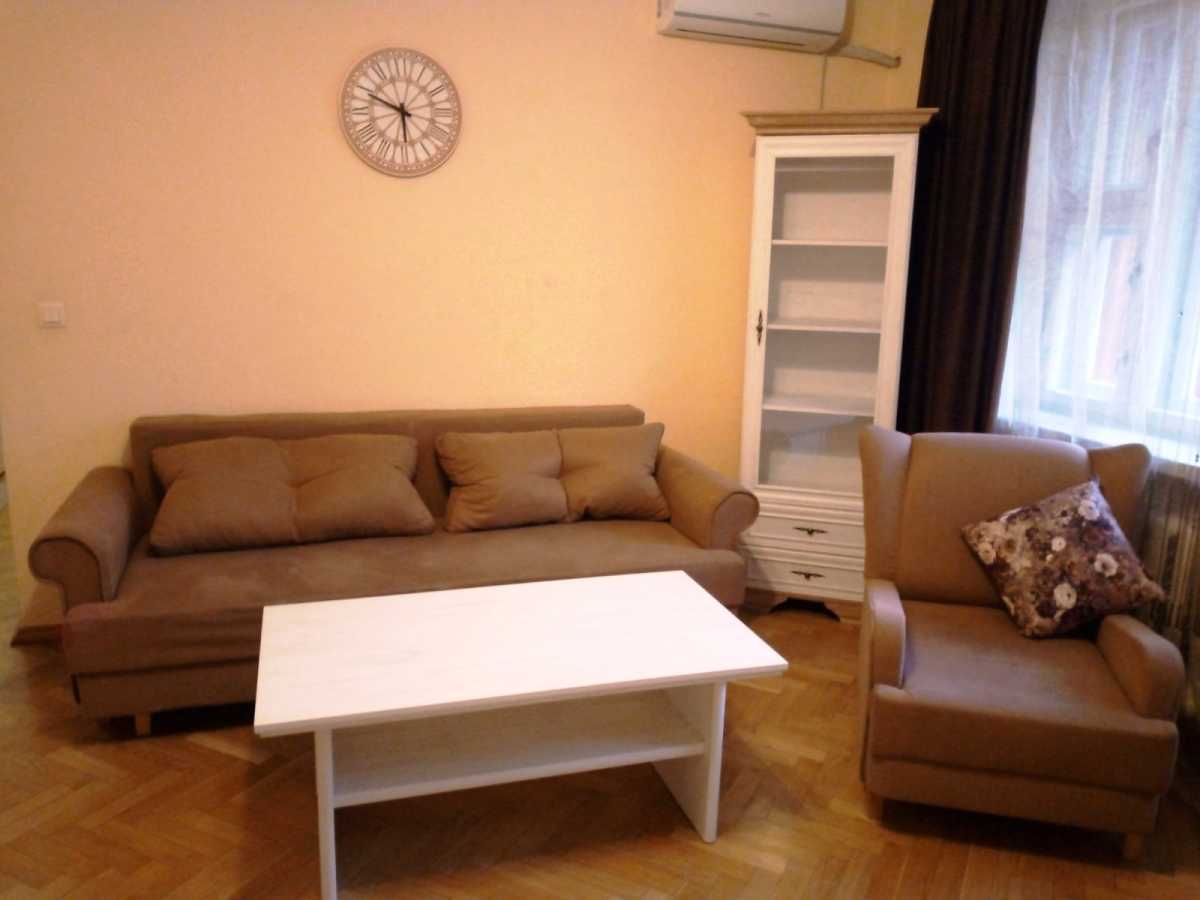 Оренда 1-кімнатної квартири 52 м², Генерала Алмазова вул., 6