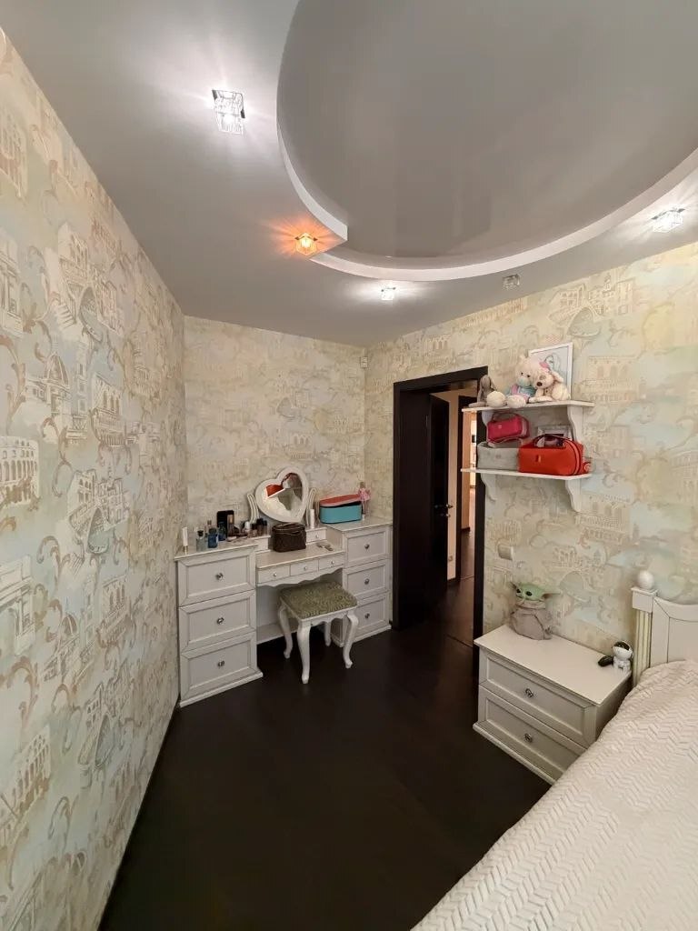 Продажа 4-комнатной квартиры 90 м², Богомаза ул.