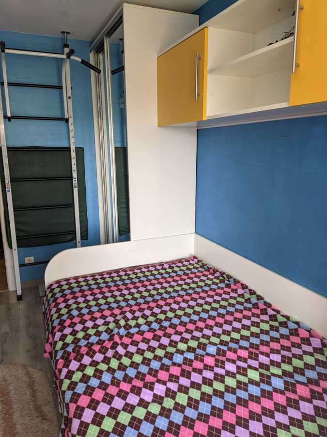 Продажа 3-комнатной квартиры 57 м², Николая Кибальчича ул., Руденка, 19