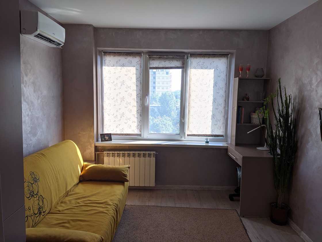 Продажа 3-комнатной квартиры 57 м², Николая Кибальчича ул., Руденка, 19
