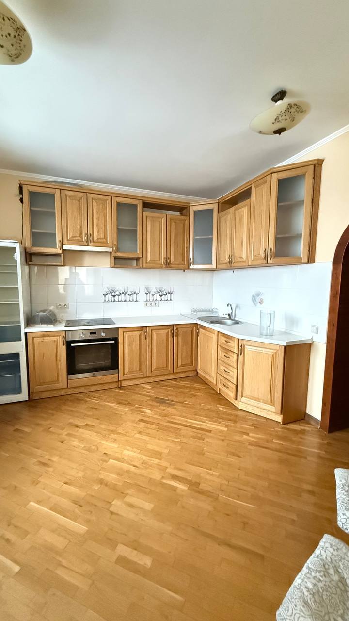 Аренда 2-комнатной квартиры 75 м², Видинская ул., 5В