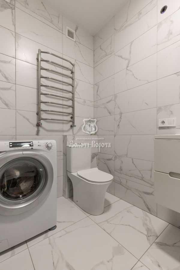 Продажа 2-комнатной квартиры 57 м², Загородняя ул., 3