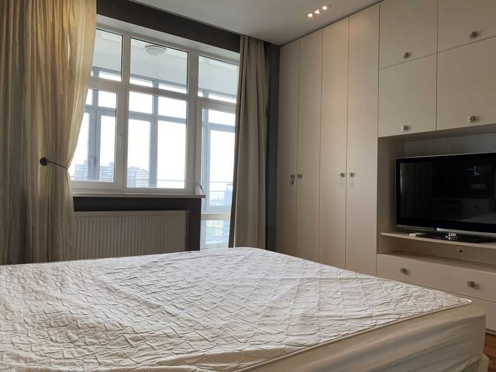 Аренда 3-комнатной квартиры 140 м², Юрия Клена ул., Іллєнка, 18Б