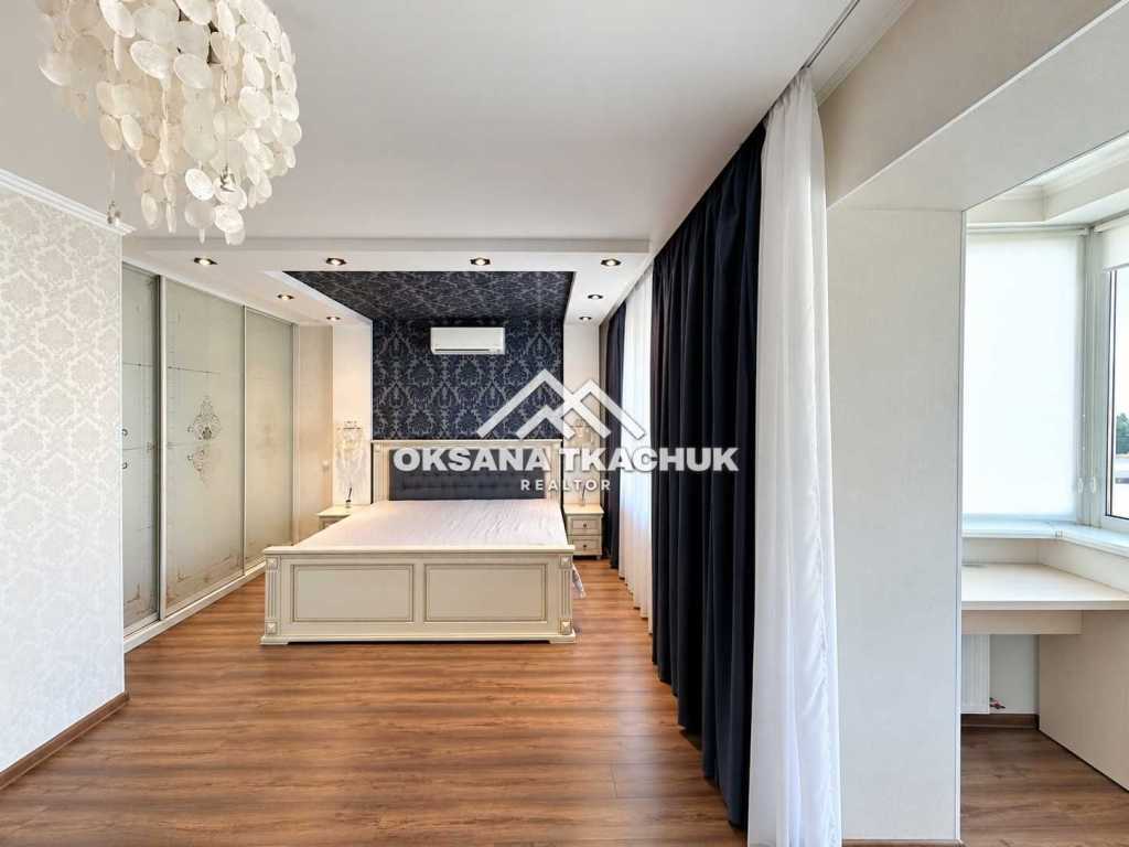 Аренда 3-комнатной квартиры 90 м², Сержа Лифаря ул., 16