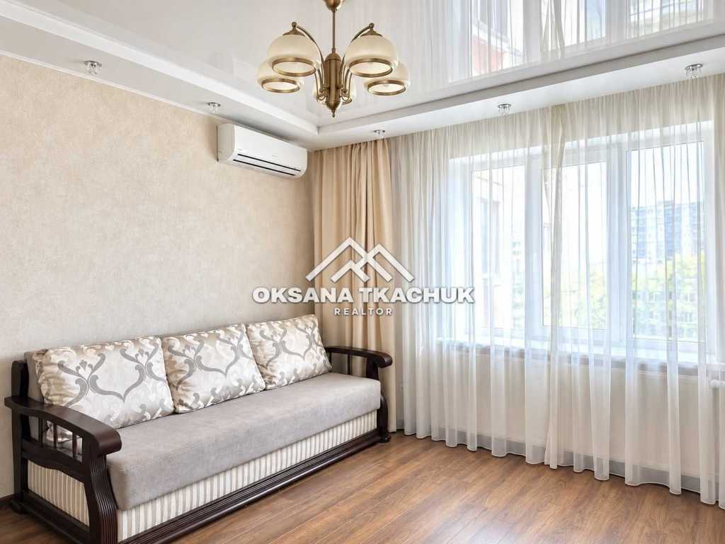 Аренда 3-комнатной квартиры 90 м², Сержа Лифаря ул., 16