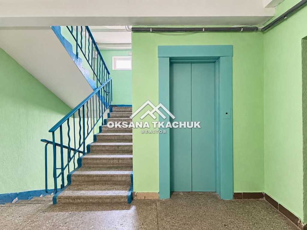 Аренда 3-комнатной квартиры 90 м², Сержа Лифаря ул., 16