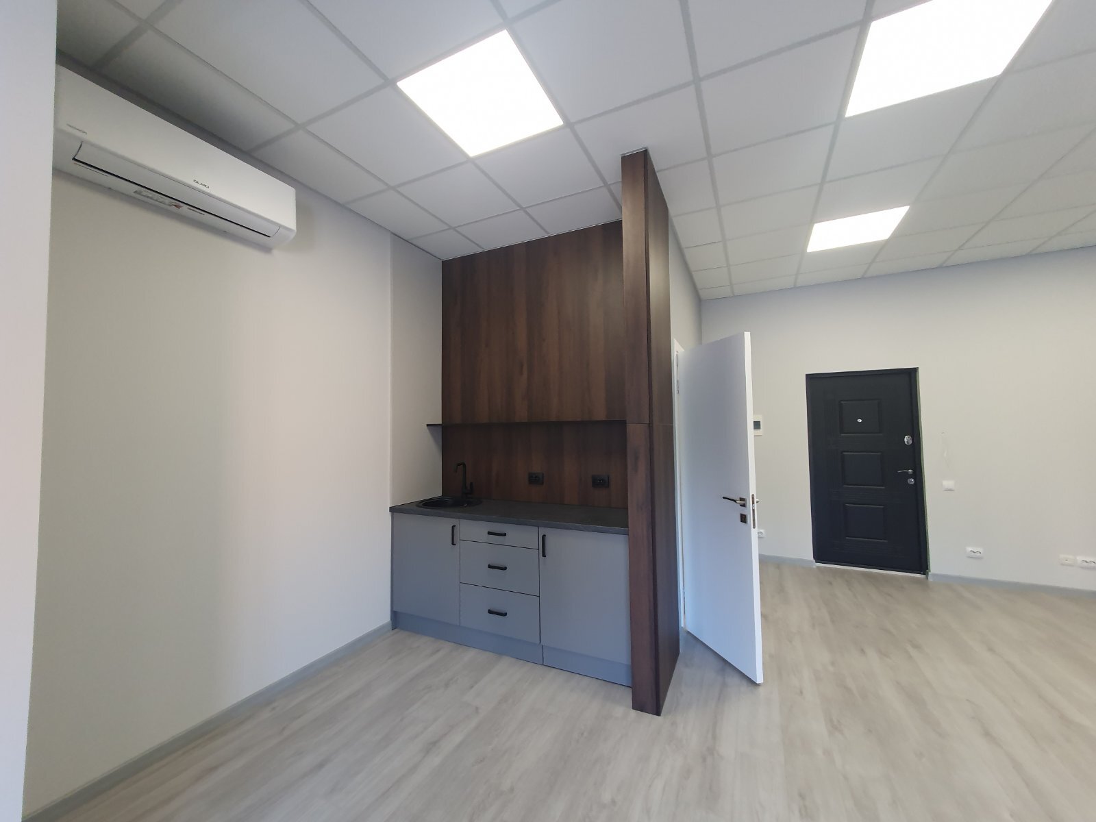Оренда офісу 52 м², Глибочицька вул.