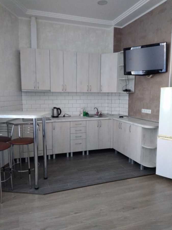 Оренда 1-кімнатної квартири 30 м², Світлицького вул., 35