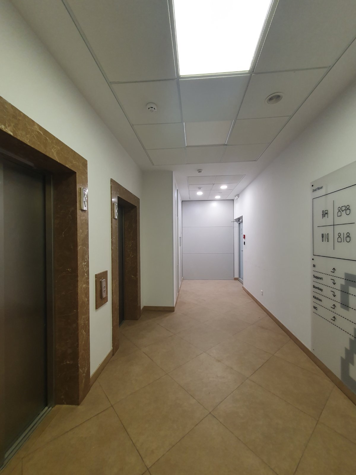 Оренда офісу 2500 м², Спаська вул.