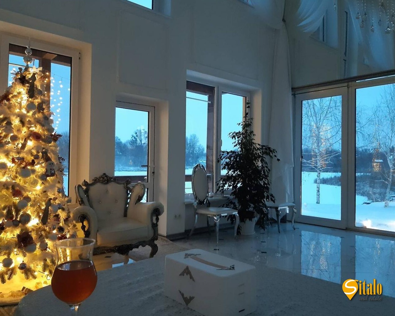 Оренда будинку 207 м²