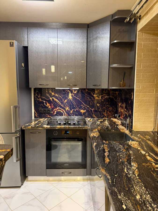 Продажа 1-комнатной квартиры 45 м², Деревлянская ул., 19Б