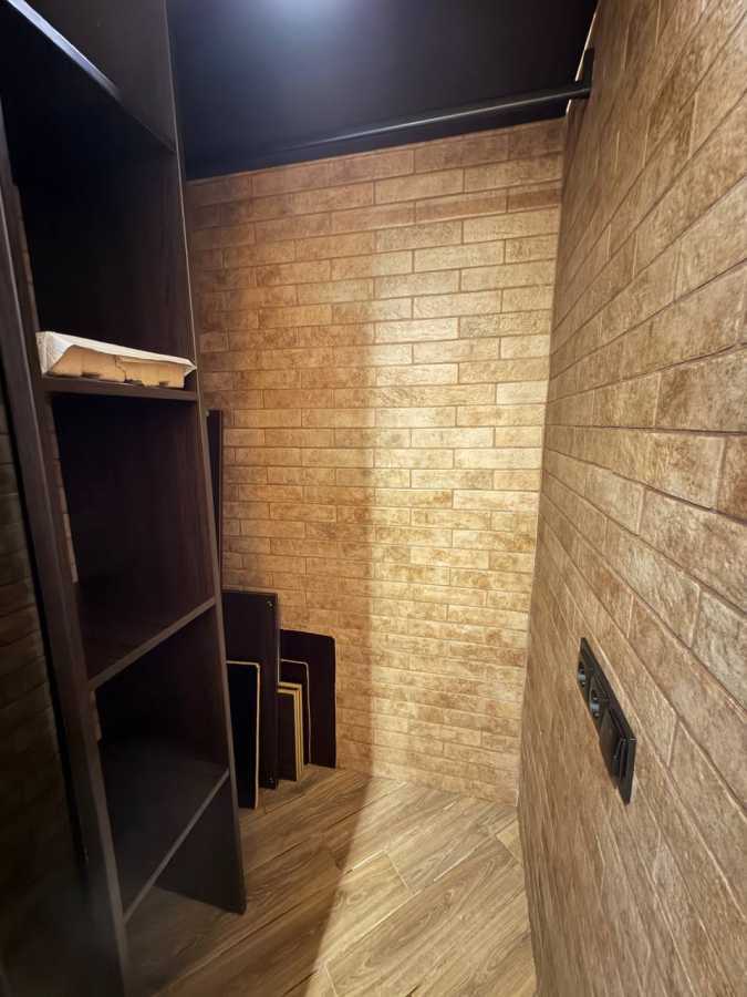 Продажа 1-комнатной квартиры 45 м², Деревлянская ул., 19Б