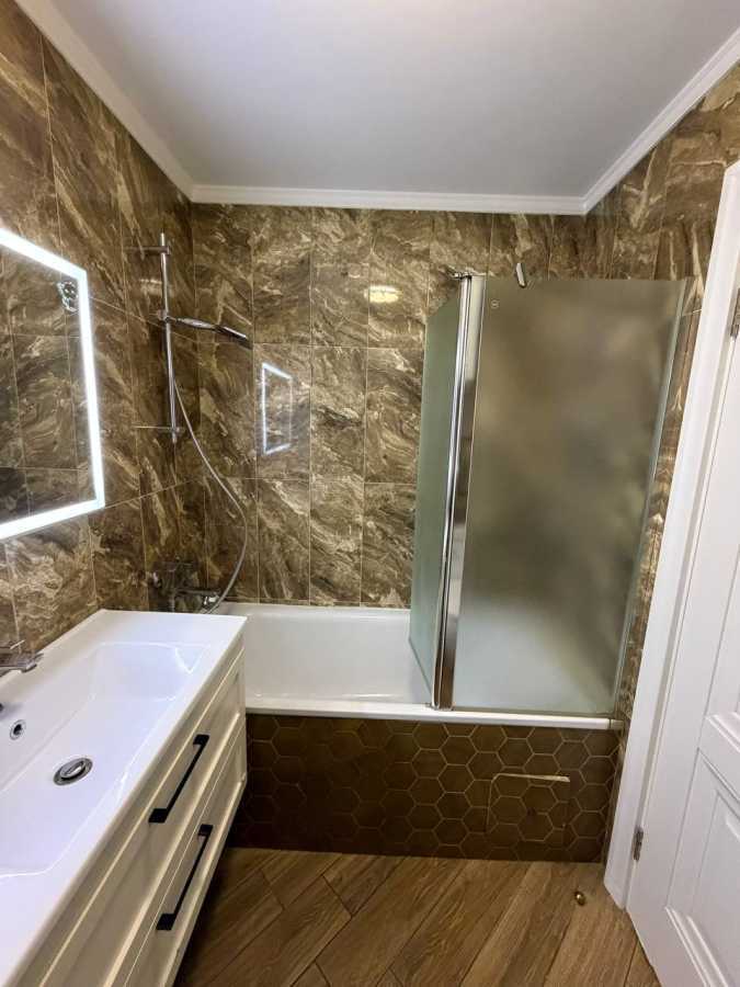 Продажа 1-комнатной квартиры 45 м², Деревлянская ул., 19Б