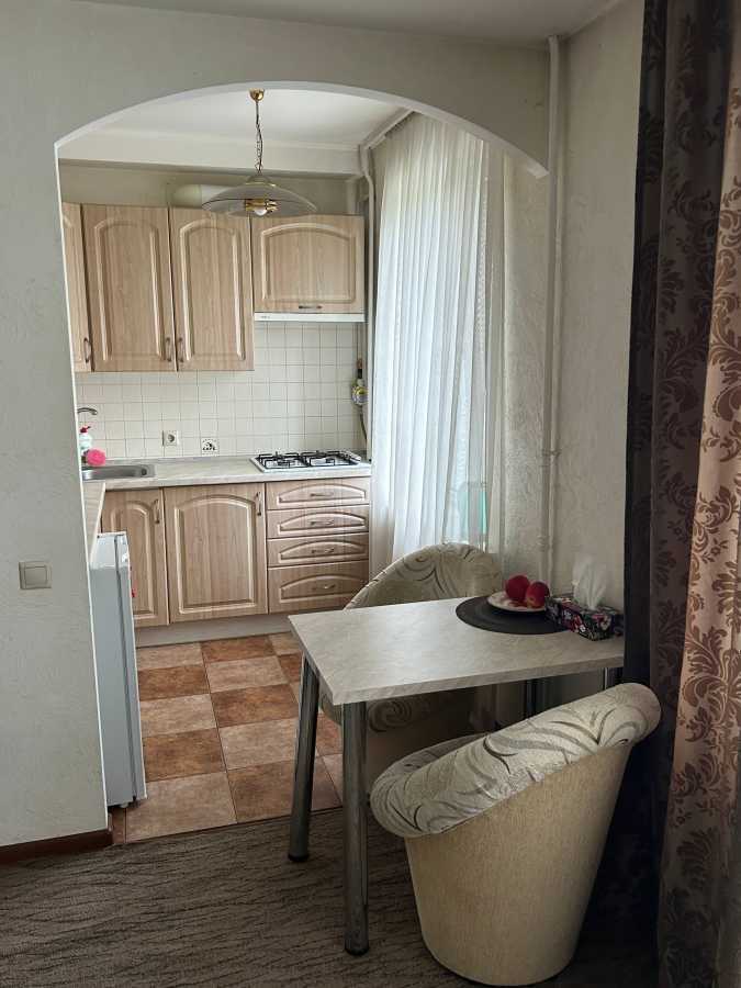 Аренда 1-комнатной квартиры 32 м², Михаила Бойчука ул., 13