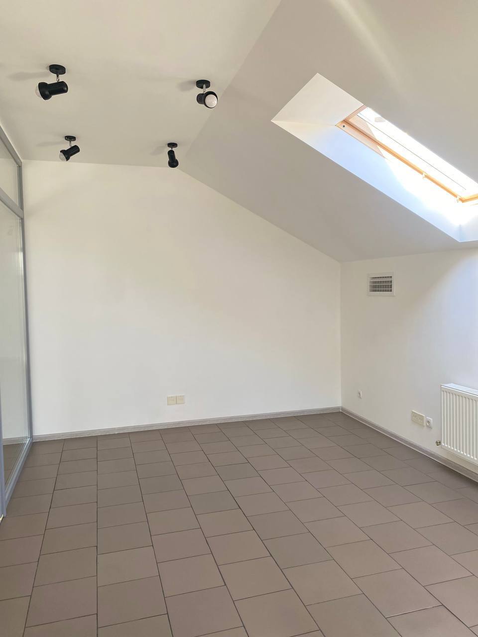 Оренда офісу 250 м², Шевченка пл.