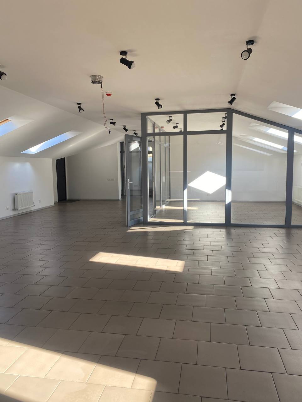 Оренда офісу 250 м², Шевченка пл.