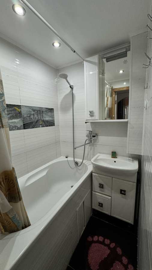 Продажа 3-комнатной квартиры 48 м², Тампере ул., 8Б