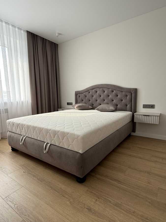 Продажа 1-комнатной квартиры 50.5 м², Андрея Шептицкого ул., 4