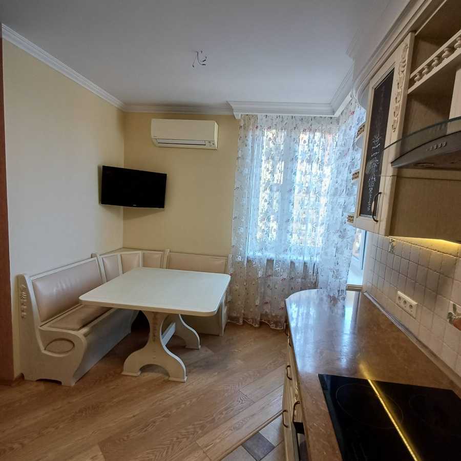 Продажа 3-комнатной квартиры 103.7 м², Михаила Донца ул., Ломоносова, 71г