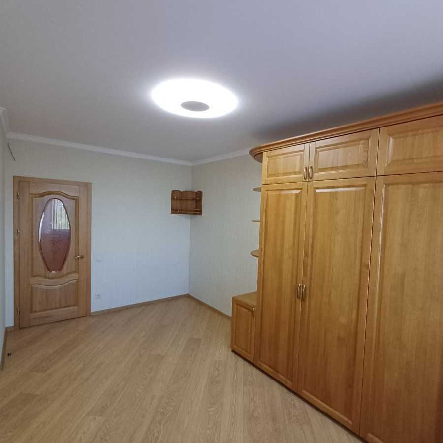 Продажа 3-комнатной квартиры 103.7 м², Михаила Донца ул., Ломоносова, 71г