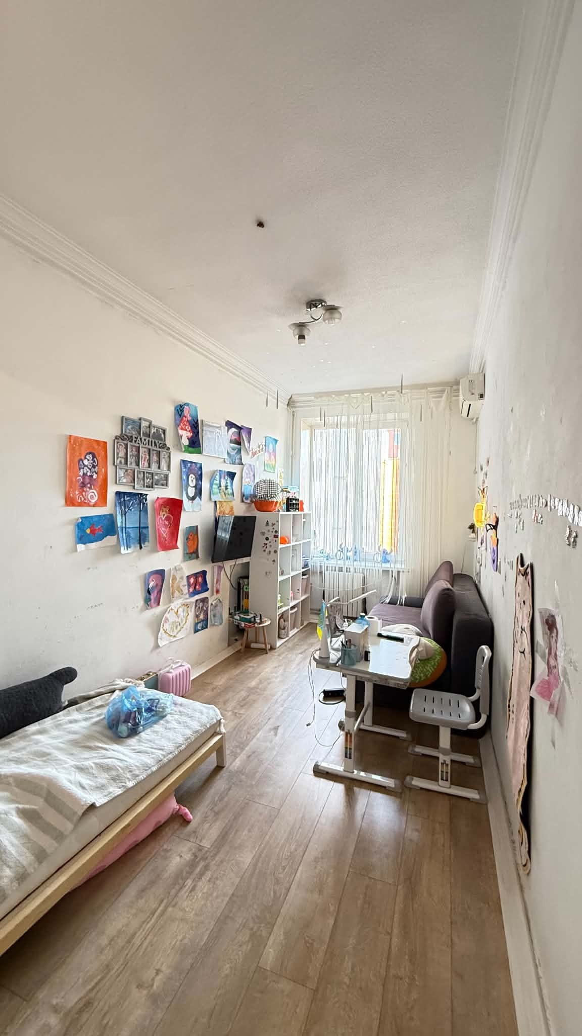 Продажа 3-комнатной квартиры 72 м², Европейский бул., 1