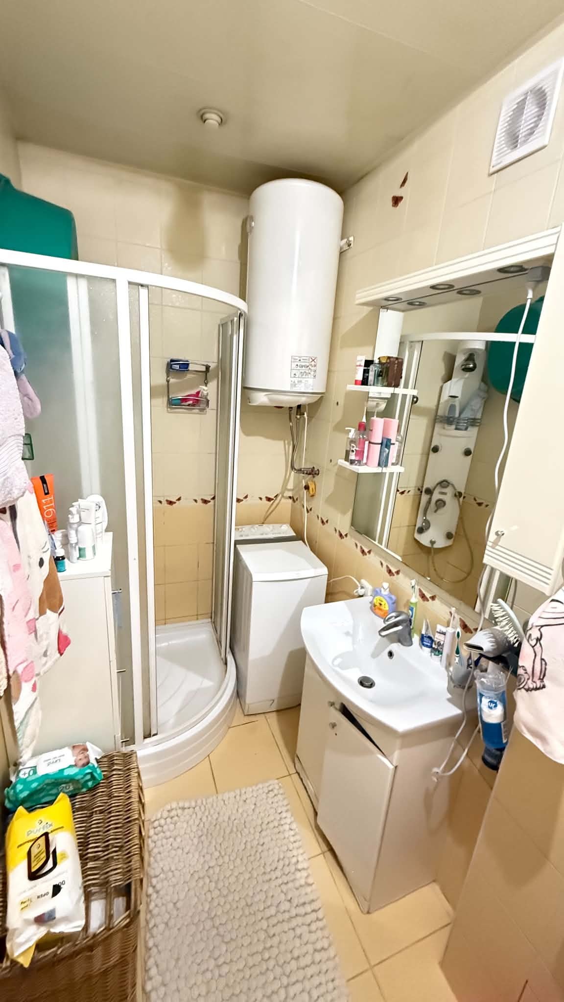 Продажа 3-комнатной квартиры 72 м², Европейский бул., 1