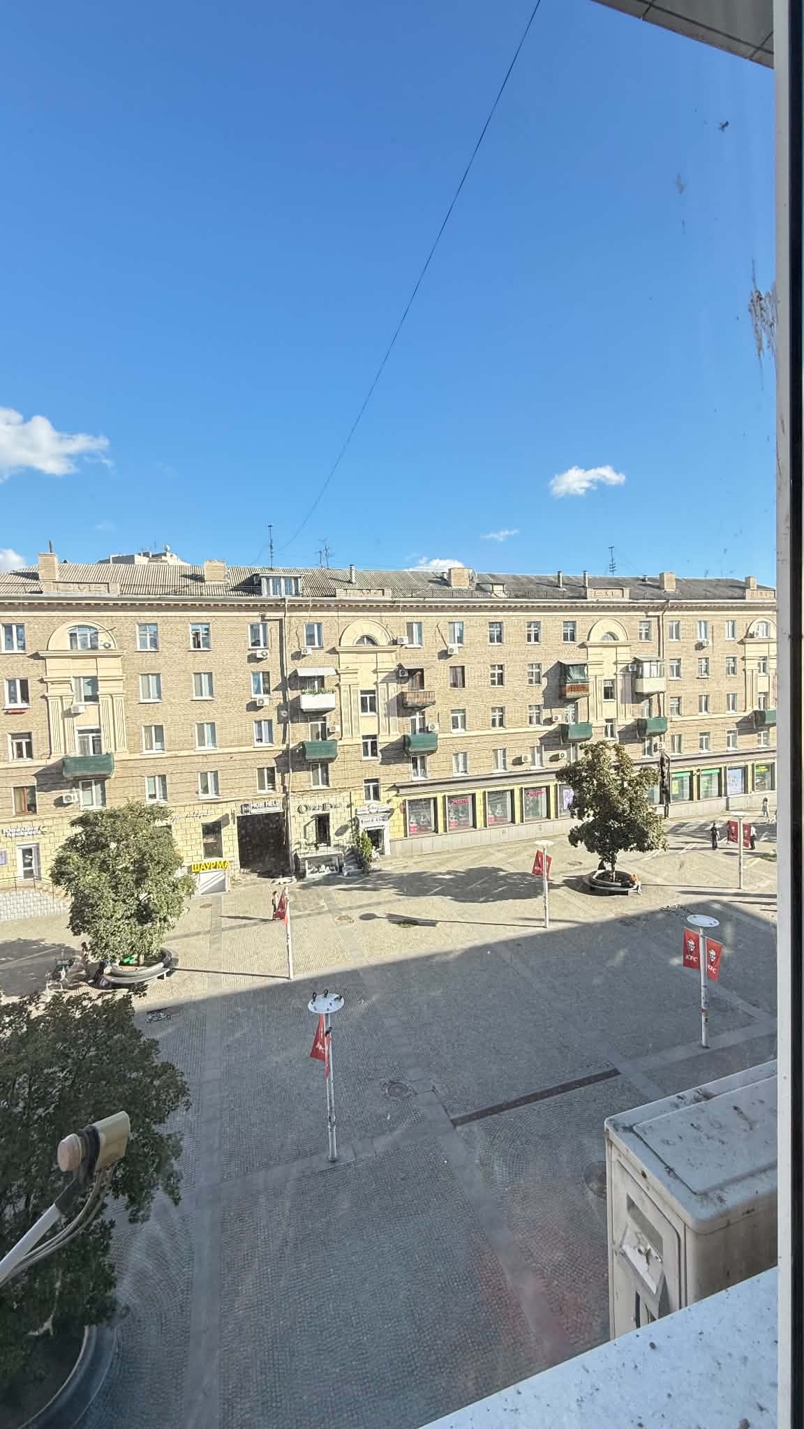 Продажа 3-комнатной квартиры 72 м², Европейский бул., 1
