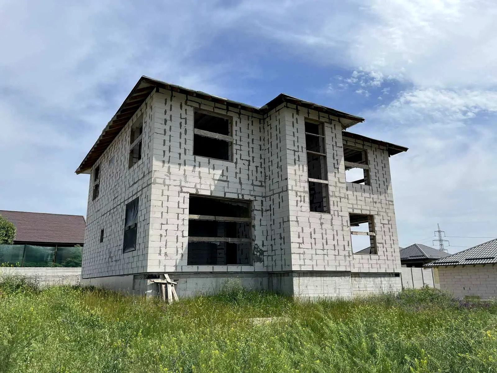 Продажа дома 280 м², Изумрудный пер.
