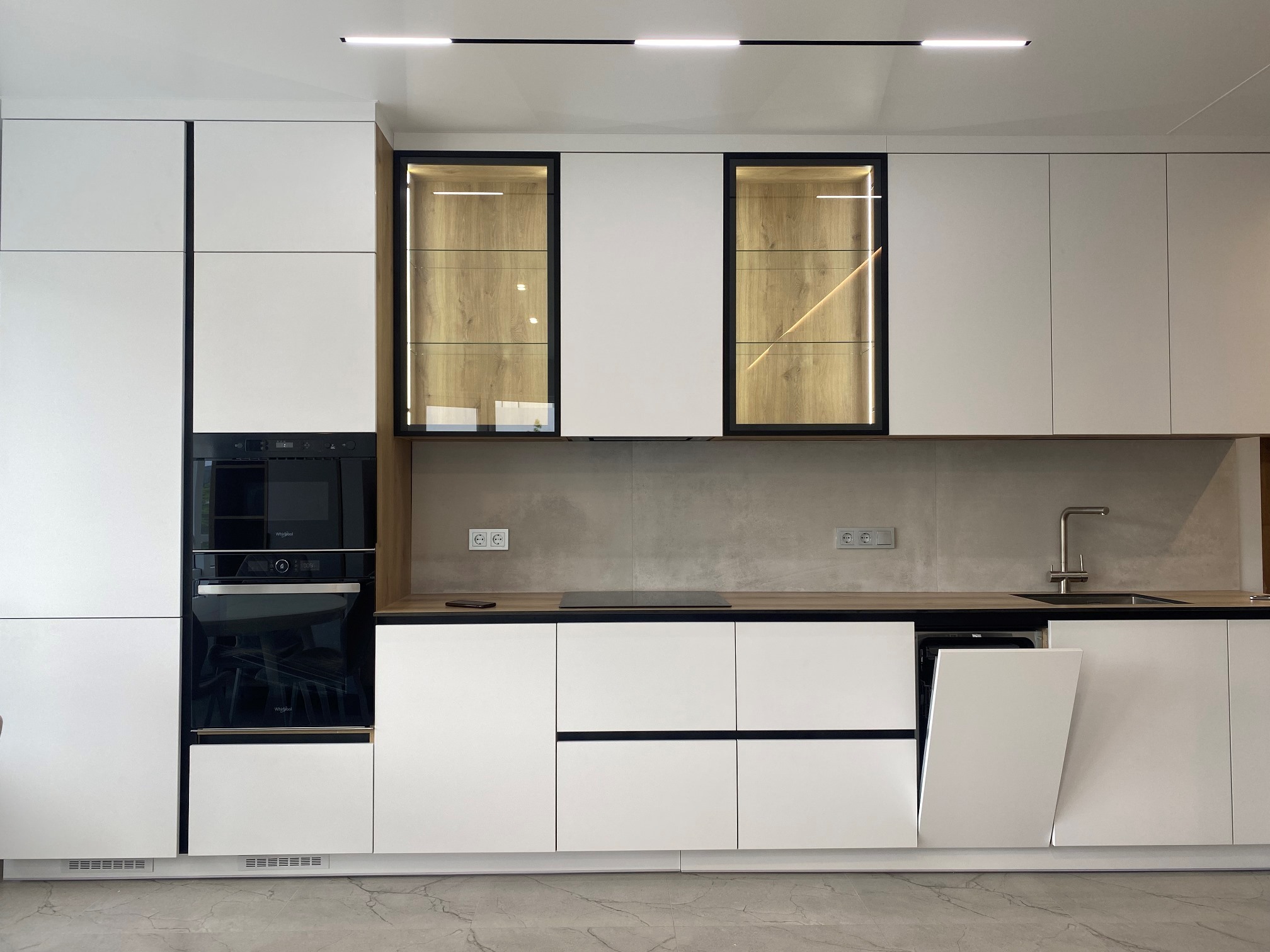 Аренда 3-комнатной квартиры 71 м², ЖК White Lines, ДОМ 2
