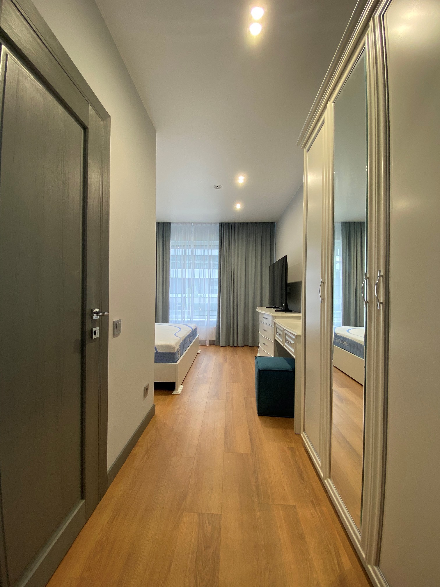 Аренда 3-комнатной квартиры 71 м², ЖК White Lines, ДОМ 2