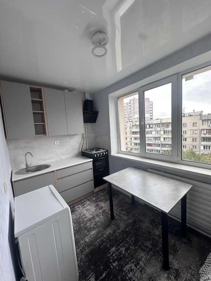 Аренда 1-комнатной квартиры 38 м², Маршала Якубовского ул., 2