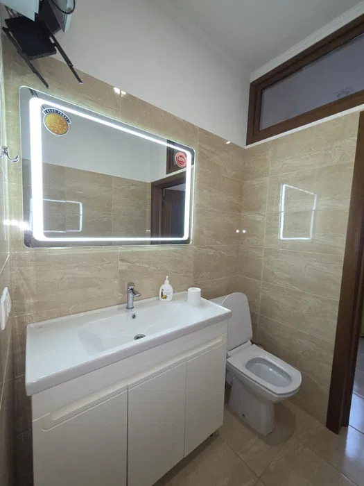 Оренда будинку 221 м², Саперно-Слобідський про-д