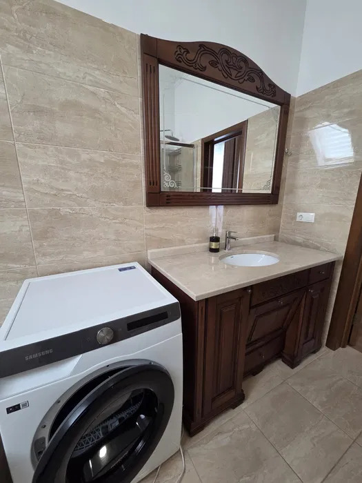 Оренда будинку 221 м², Саперно-Слобідський про-д